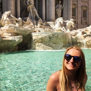 Meet your Posher, Shannon